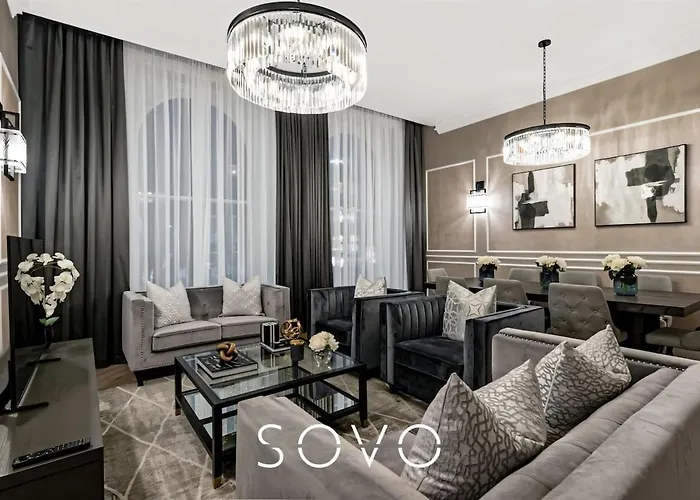 Luxury Georgian City Retreat By Sovo Apartments